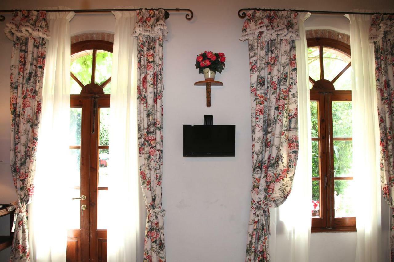 Villa Organi Vaiano エクステリア 写真